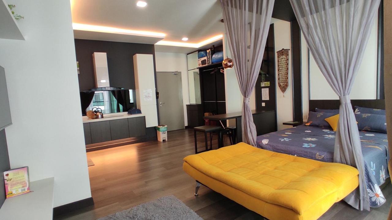 Hidayah Homestay Near Ukm And Ktm Station With High Speed Wifi - Pool & River View Банги Екстериор снимка